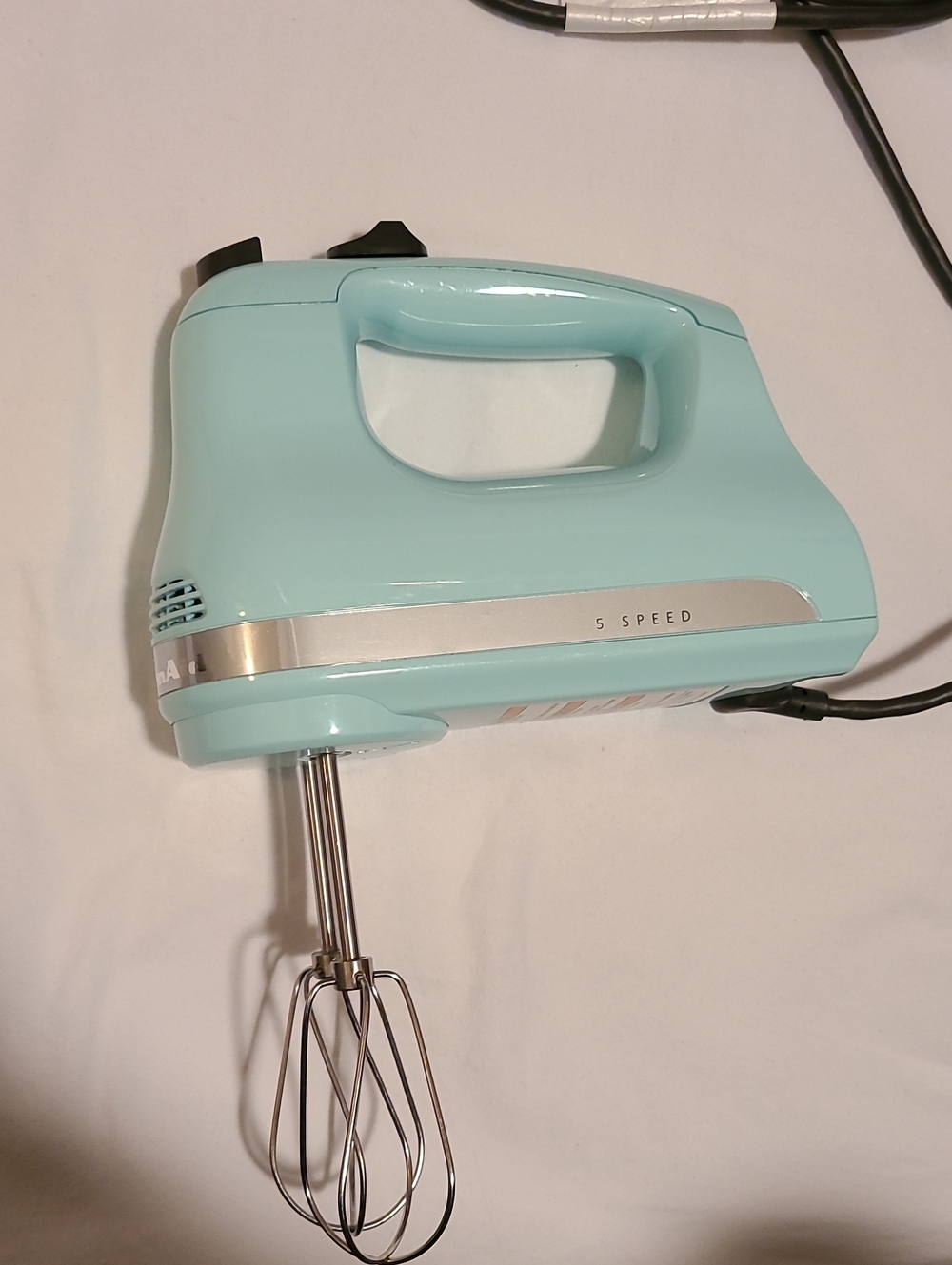 KitchedAid 5 Speed Hand Mixer With Silver Accent Light Green Mint Kitchen Aid
